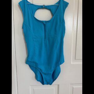Athleta Electric Blue Long Torso One Piece Swimsuit, Size Medium, NEVER WORN